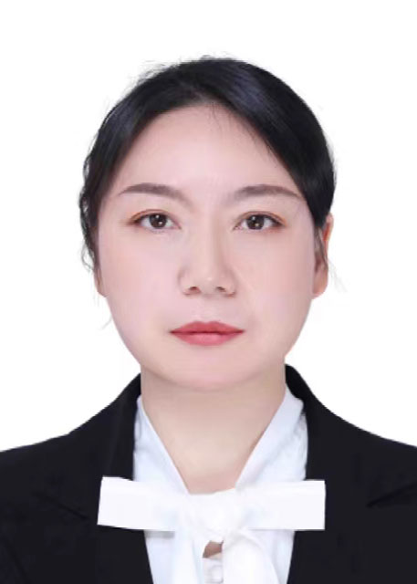王玲玲：职称：研究员。编号：240404