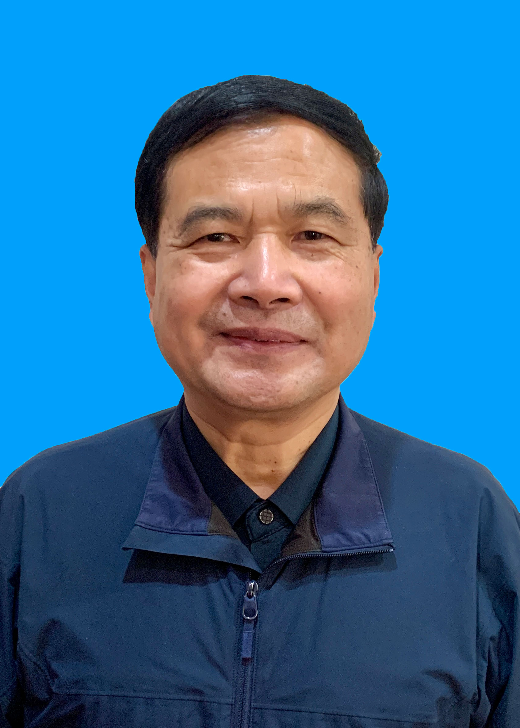 冯勇：职称：国学文化传承师。编号250301